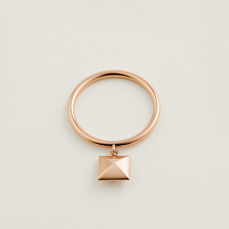 控えめな煌めきが美しい 【HERMES】 名品 リング Clou d'H PM hermes-clou-d-h-double-diamond